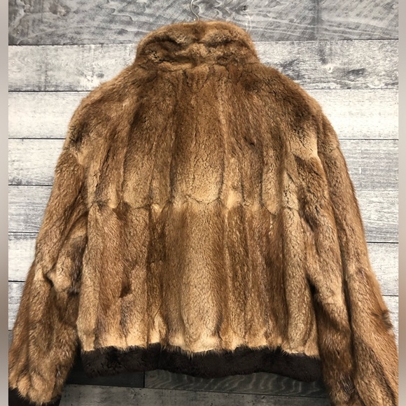 Vintage genuine muskrat jacket with dark fur trim - Picture 2 of 2